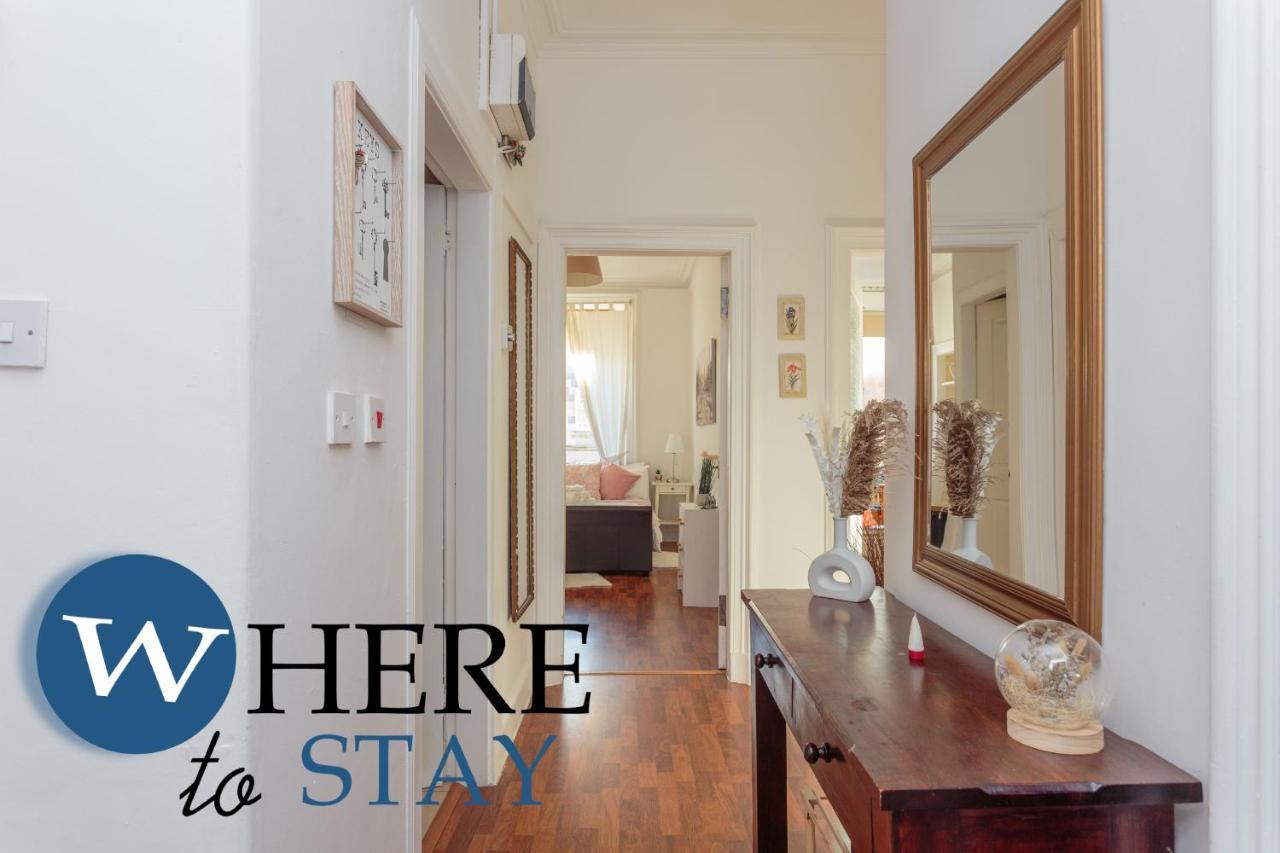 Beautiful 3bed Pitt St Appartement *
